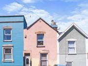 3 bedroom terraced house for sale in Firfield Street...