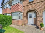 3 bedroom terraced house for sale in Graham Road,...