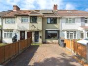 3 bedroom terraced house for sale in Greenwood Avenue,...
