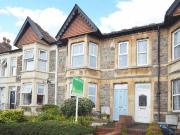 3 bedroom terraced house for sale in Grove Park Road,...