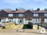 3 bedroom terraced house for sale in Grove Road,...