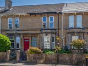 3 bedroom terraced house for sale in Hawthorn Grove,...