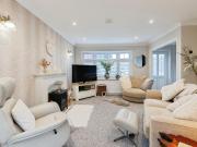 3 bedroom terraced house for sale in Heather Close,...