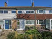 3 bedroom terraced house for sale in Heather Close,...