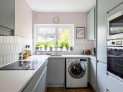 3 bedroom terraced house for sale in Hertford Road,...