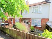 3 bedroom terraced house for sale in Hillborough Road,...