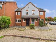 3 bedroom terraced house for sale in Holland Green,...