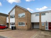 3 bedroom terraced house for sale in Horsham Close,...