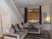 3 bedroom terraced house for sale in Hyde Road Woodley...