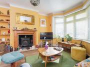 3 bedroom terraced house for sale in Lakelands Drive,...