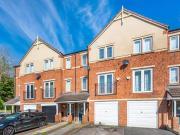 3 Bedroom Terraced House For Sale In Leeds