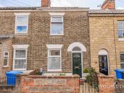 3 bedroom terraced house for sale in Leicester Street,...