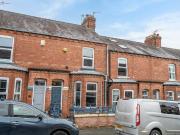3 bedroom terraced house for sale in Lindley Street,...