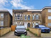 3 Bedroom Terraced House For Sale In London