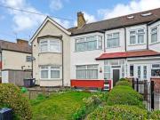 3 Bedroom Terraced House For Sale In London