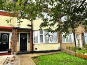 3 Bedroom Terraced House For Sale In Luton, Bedfordshire
