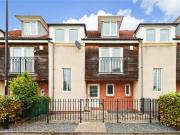 3 bedroom terraced house for sale in Murrayfield,...