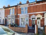 3 bedroom terraced house for sale in North End Avenue,...