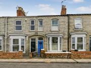 3 bedroom terraced house for sale in Nunmill Street,...