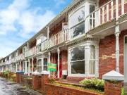 3 Bedroom Terraced House For Sale In Oakwood Road,...