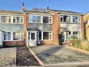 3 bedroom terraced house for sale in Petersham Road,...