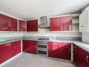 3 Bedroom Terraced House For Sale In Pine View,...