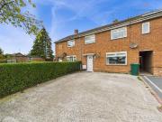 3 bedroom terraced house for sale in Queens Crescent,...