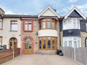 3 Bedroom Terraced House For Sale In Rainham