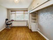 3 bedroom terraced house for sale in Robin Hood Close,...