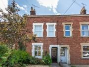3 bedroom terraced house for sale in Rodden Road Frome...