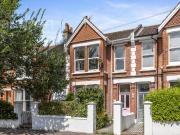 3 bedroom terraced house for sale in Rugby Road,...