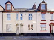 3 bedroom terraced house for sale in Sandringham Road,...