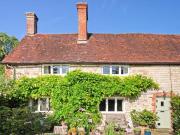 3 Bedroom Terraced House For Sale In Selborne, Alton