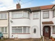 3 Bedroom Terraced House For Sale In Slough, Berkshire