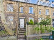 3 bedroom terraced house for sale in Smiddles Lane,...