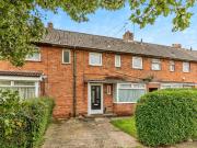 3 bedroom terraced house for sale in Staveley Crescent,...