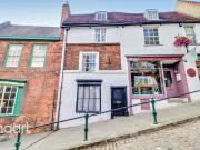 3 bedroom terraced house for sale in Steep Hill,...