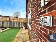 3 bedroom terraced house for sale in Sycamore Avenue,...