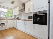 3 bedroom terraced house for sale in Tennal Road,...