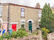 3 bedroom terraced house for sale in Trinity Street,...