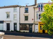3 bedroom terraced house for sale in Upper North Street,...
