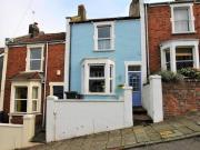 3 bedroom terraced house for sale in Upper Street Knowle...