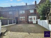 3 bedroom terraced house for sale in Victoria Avenue...