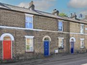 3 bedroom terraced house for sale in Victoria Road,...