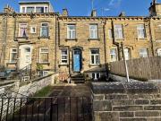 3 bedroom terraced house for sale in Vine Terrace East,...