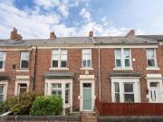 3 bedroom terraced house for sale in Warwick Street,...