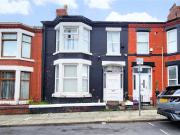 3 bedroom terraced house for sale in Watford Road,...