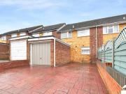 3 Bedroom Terraced House For Sale In West Dartford, Kent