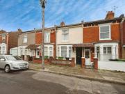 3 bedroom terraced house for sale in Weston Avenue,...