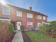 3 bedroom terraced house for sale in Woodvale Road,...
